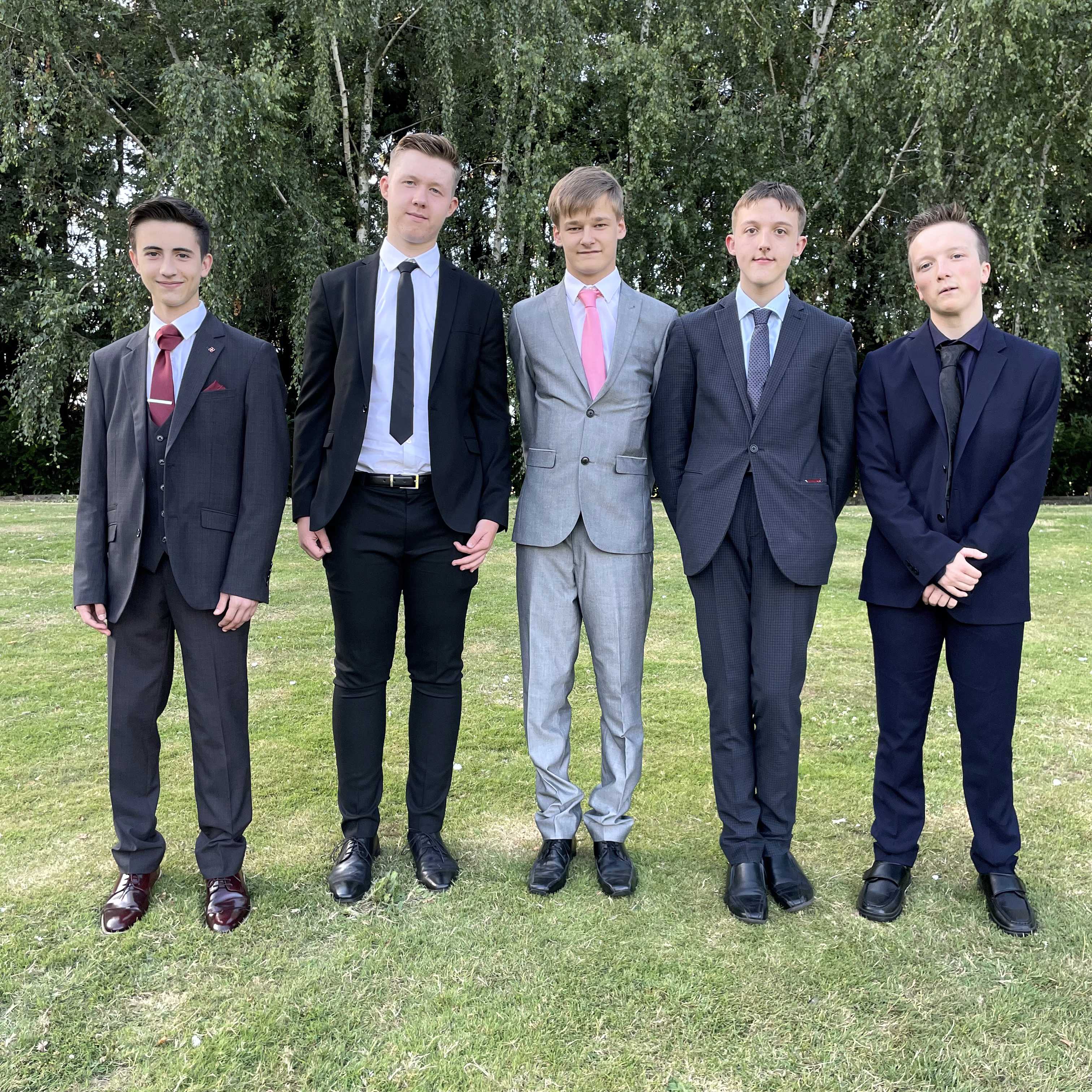 Bourne Year 11 Prom 38 IMG_E5976